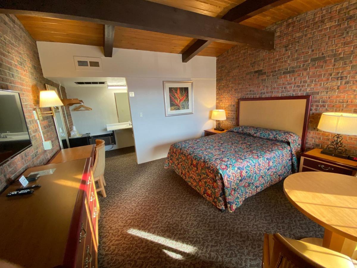 Dunes Inn Аламоса Екстер'єр фото
